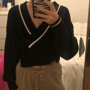 Oak and fort cropped sweater